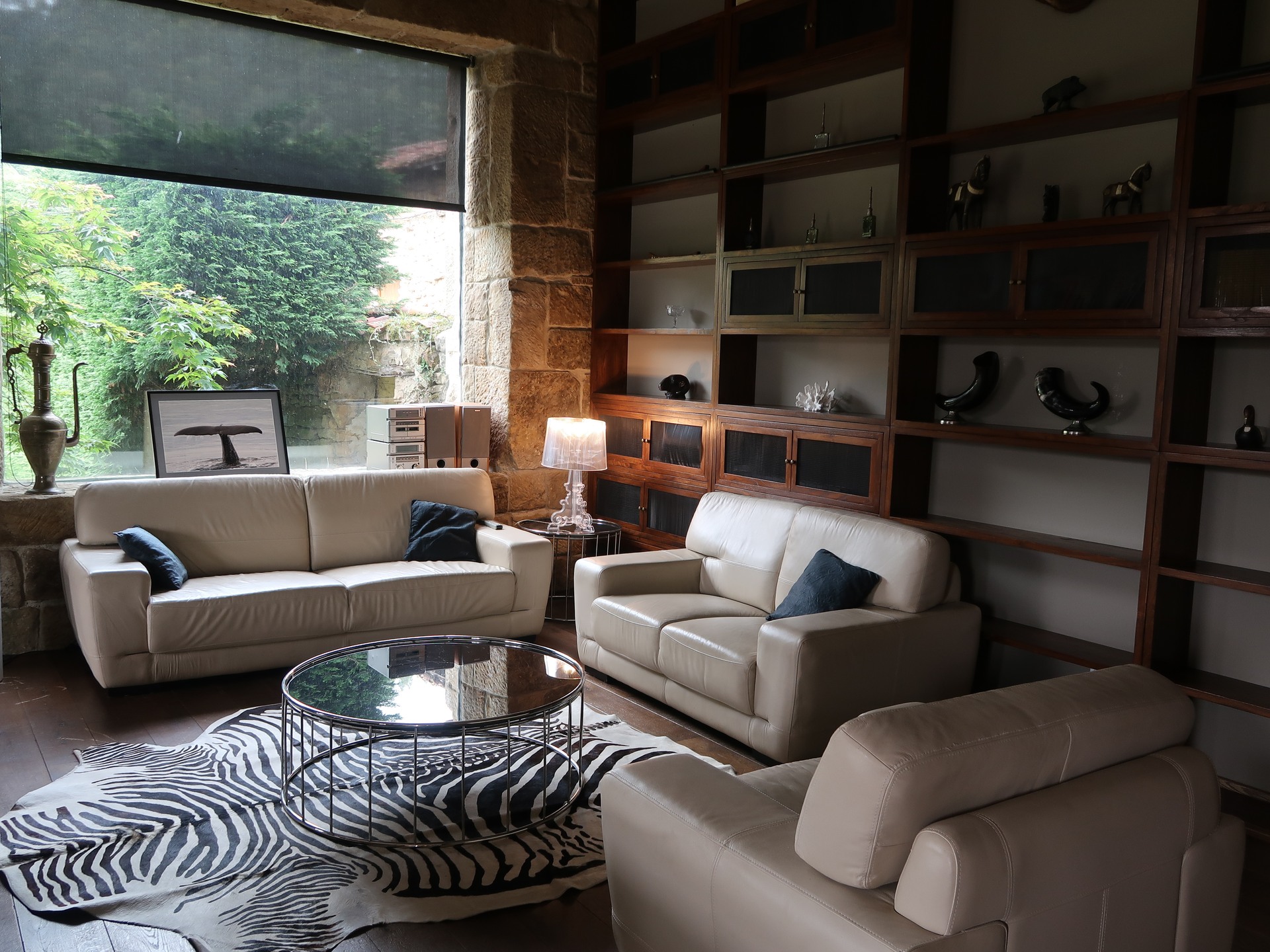 La Posada sitting room towards the garden